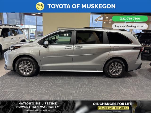 2025 Toyota Sienna LE