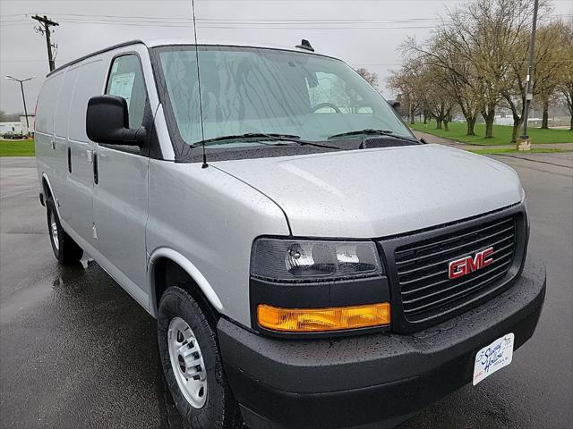2025 GMC Savana Cargo RWD 2500 Regular Wheelbase Work Van