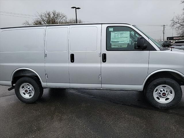 2025 GMC Savana Cargo RWD 2500 Regular Wheelbase Work Van
