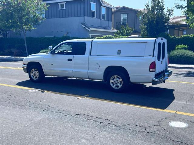 2001 Dodge Dakota Sport