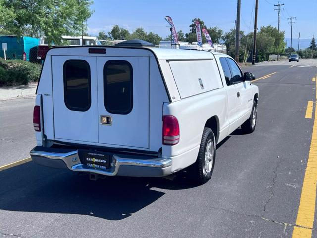 2001 Dodge Dakota Sport