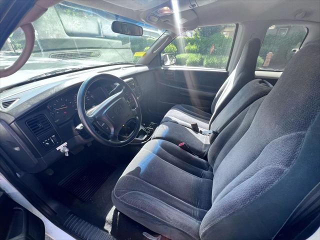 2001 Dodge Dakota Sport