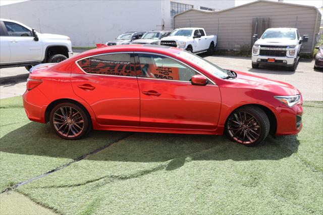 2019 Acura ILX Premium & A-SPEC Packages