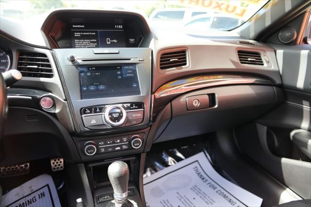 2019 Acura ILX Premium & A-SPEC Packages