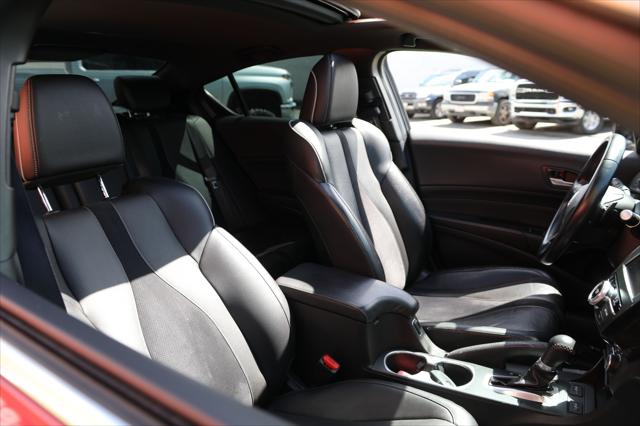2019 Acura ILX Premium & A-SPEC Packages