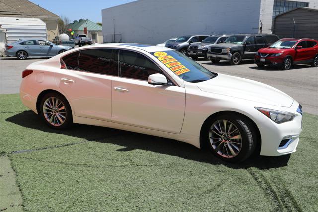 2021 INFINITI Q50 LUXE