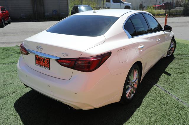 2021 INFINITI Q50 LUXE