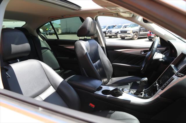 2021 INFINITI Q50 LUXE