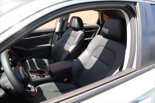 2024 Honda Civic Touring Sedan