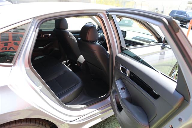 2024 Honda Civic Touring Sedan