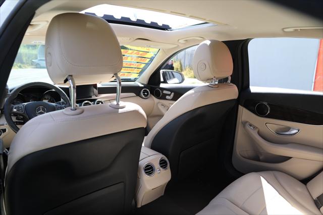 2018 Mercedes-Benz C-CLASS C 300 Unknown