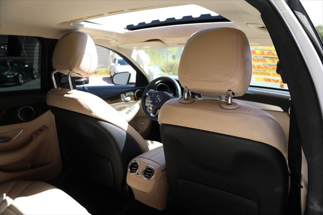 2018 Mercedes-Benz C-CLASS C 300 Unknown