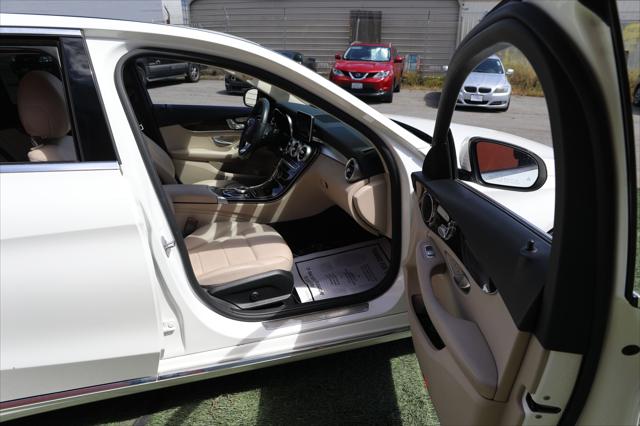 2018 Mercedes-Benz C-CLASS C 300 Unknown