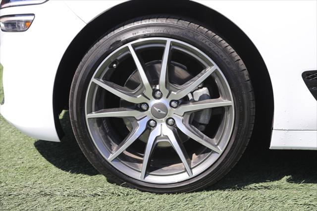 2023 Genesis G70 2.0T AWD