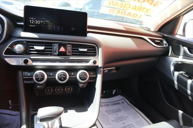 2023 Genesis G70 2.0T AWD
