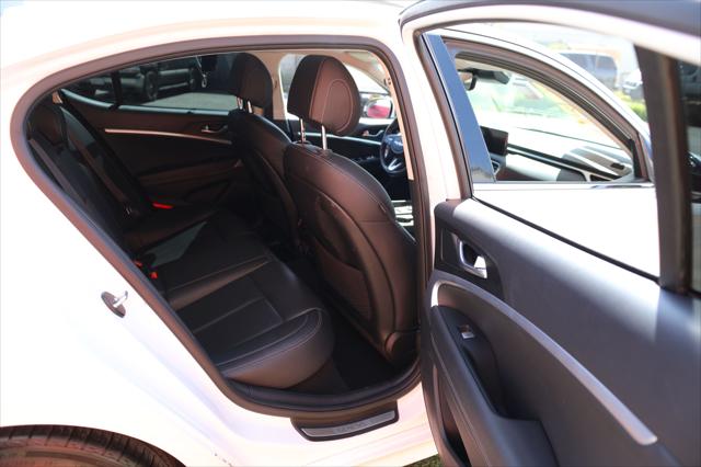 2023 Genesis G70 2.0T AWD