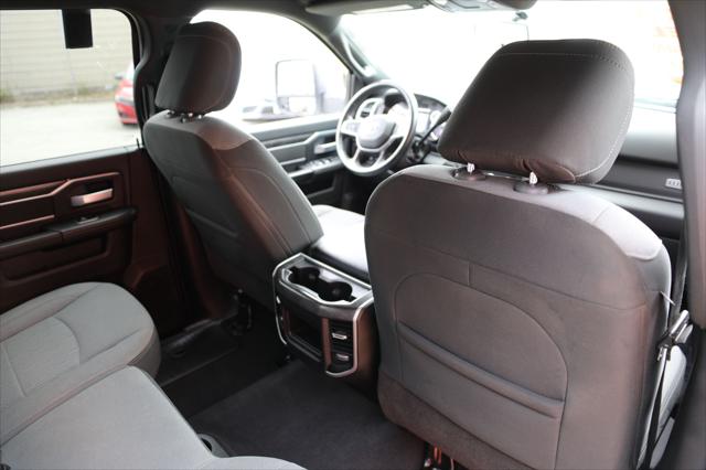 2024 Ram 2500 Big Horn Crew Cab 4x4 64 Box