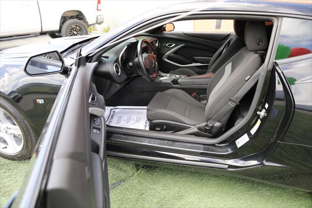 2023 Chevrolet Camaro RWD Coupe 1LT