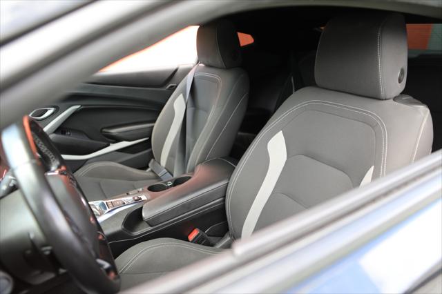 2023 Chevrolet Camaro RWD Coupe 1LT