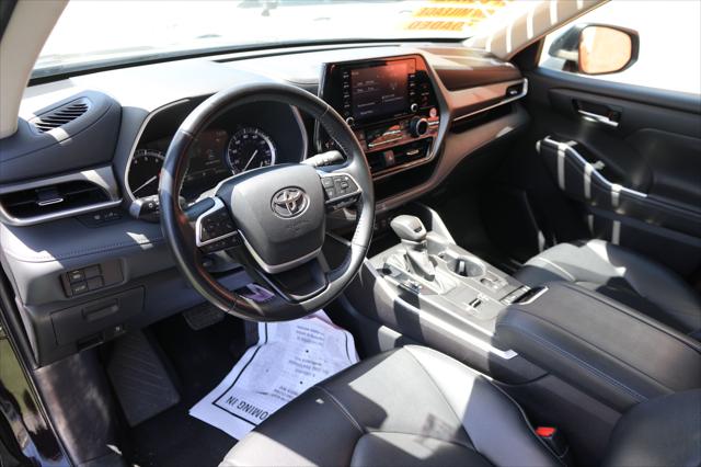 2022 Toyota Highlander XLE