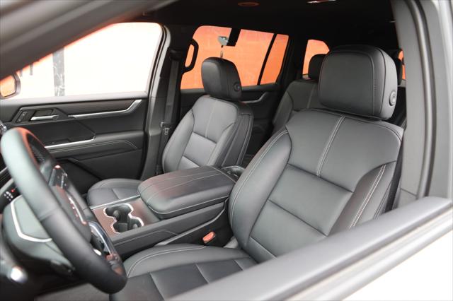 2024 GMC Acadia AWD Elevation