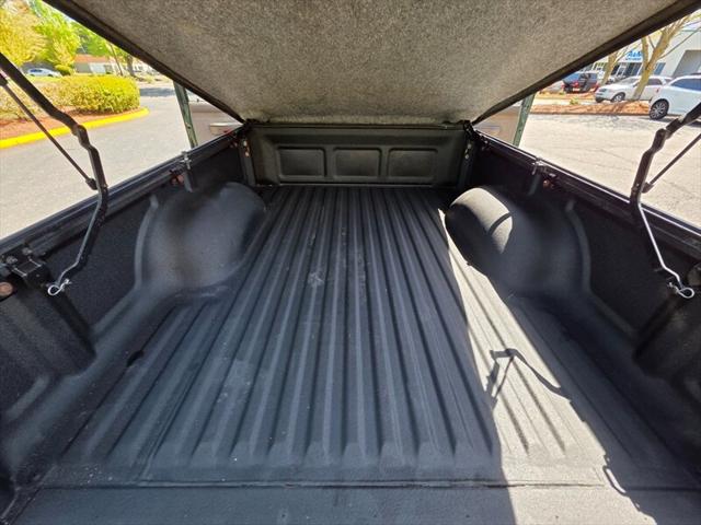 1999 Toyota Tacoma 4X4 / V6 3.4 L / TOP SHAPE / NEW TIRES + LIFT