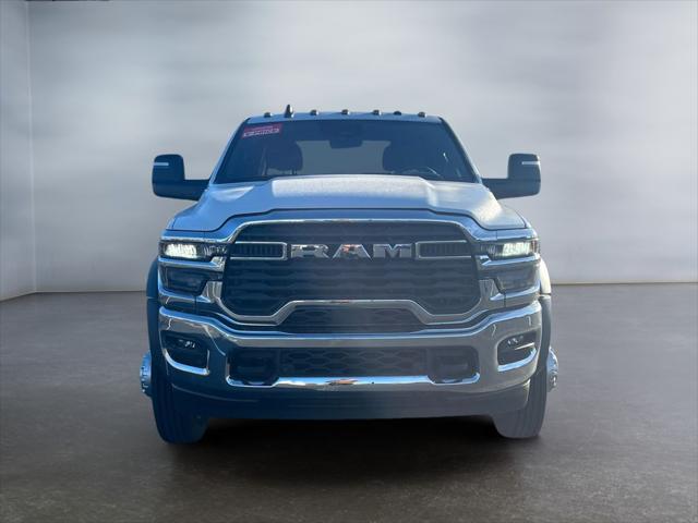 2025 Ram 5500 Tradesman/Big Horn