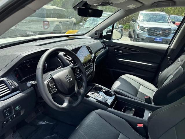 2022 Honda Pilot AWD Elite