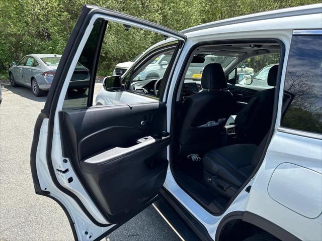 2022 Honda Pilot AWD Elite