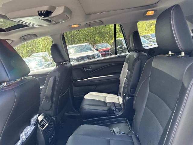 2022 Honda Pilot AWD Elite