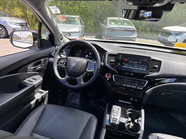 2022 Honda Pilot AWD Elite