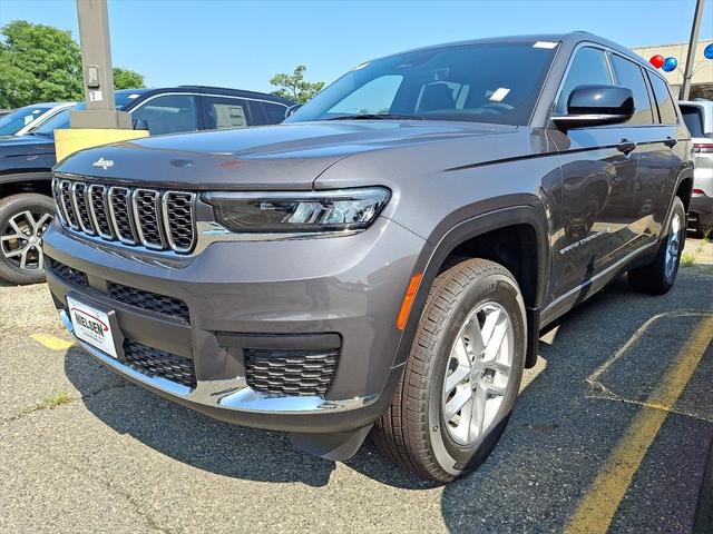 2025 Jeep Grand Cherokee GRAND CHEROKEE L LAREDO X 4X4