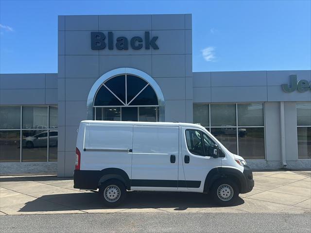 2025 RAM Ram ProMaster RAM PROMASTER 1500 TRADESMAN CARGO VAN LOW ROOF 118 WB