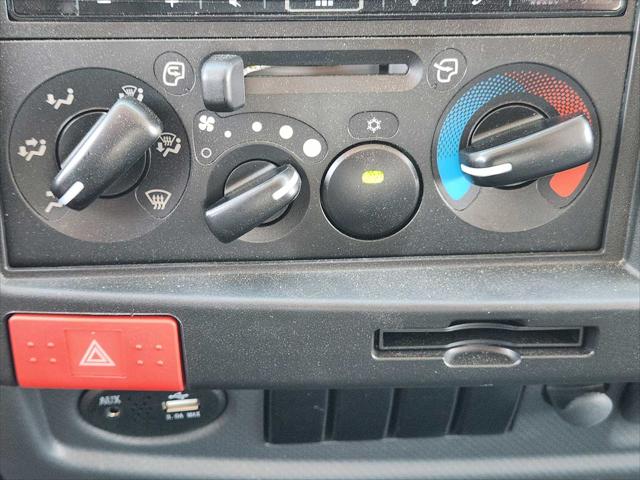 2025 Chevrolet 6500XD LCF 2WD Reg Cab 224