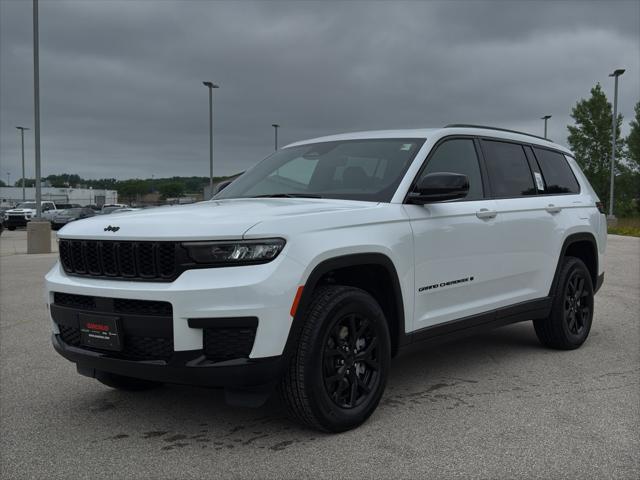 2025 Jeep Grand Cherokee GRAND CHEROKEE L ALTITUDE X 4X4