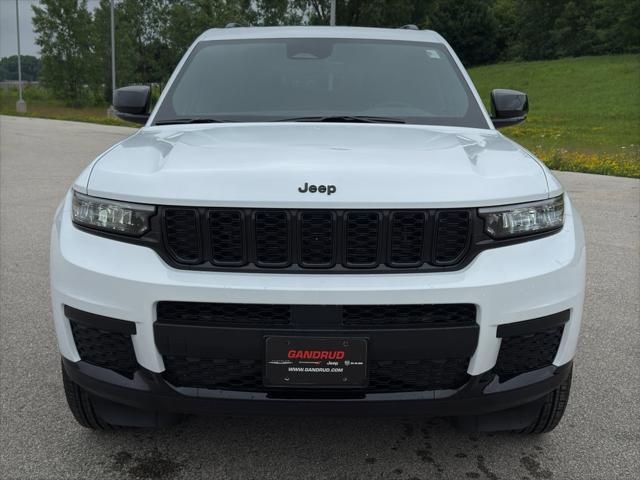 2025 Jeep Grand Cherokee GRAND CHEROKEE L ALTITUDE X 4X4