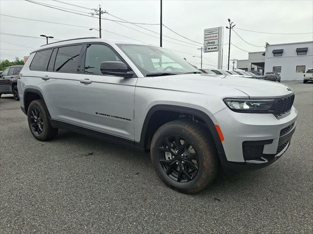 2025 Jeep Grand Cherokee GRAND CHEROKEE L ALTITUDE X 4X4 2025 Jeep Grand Cherokee GRAND CHEROKEE L ALTITUDE X 4X4