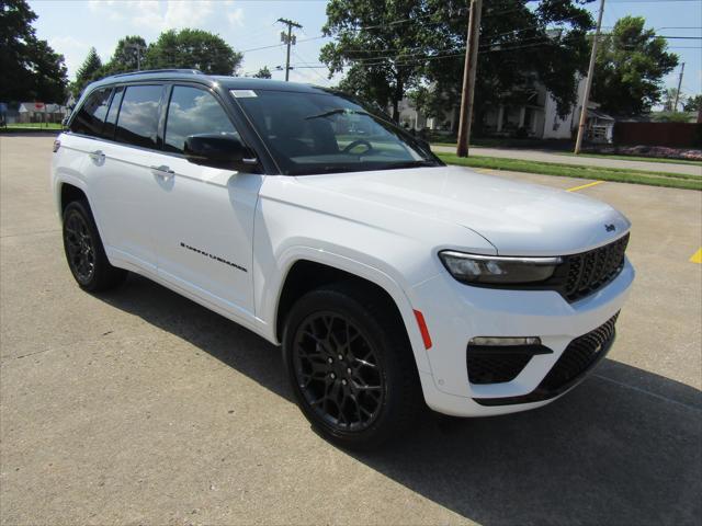 2025 Jeep Grand Cherokee GRAND CHEROKEE SUMMIT 4X4