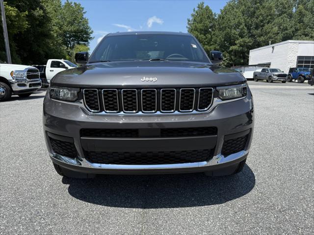 2025 Jeep Grand Cherokee GRAND CHEROKEE L LAREDO X 4X4