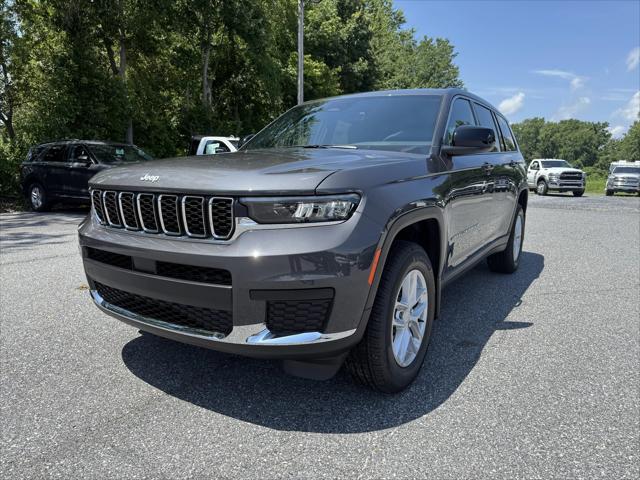 2025 Jeep Grand Cherokee GRAND CHEROKEE L LAREDO X 4X4