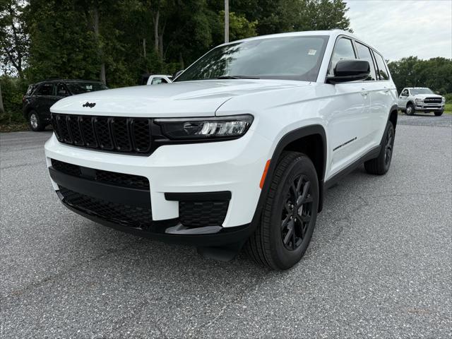 2025 Jeep Grand Cherokee GRAND CHEROKEE L ALTITUDE X 4X4