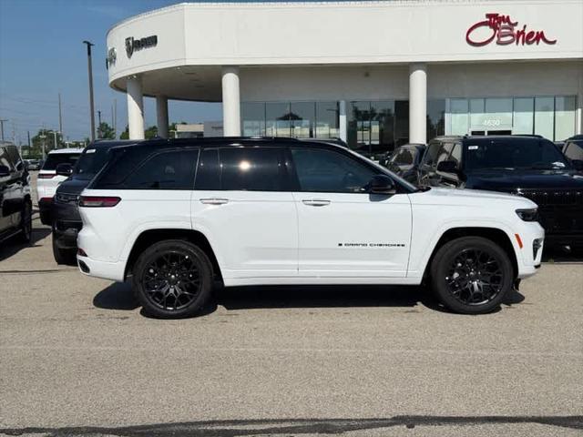 2025 Jeep Grand Cherokee GRAND CHEROKEE SUMMIT RESERVE 4X4