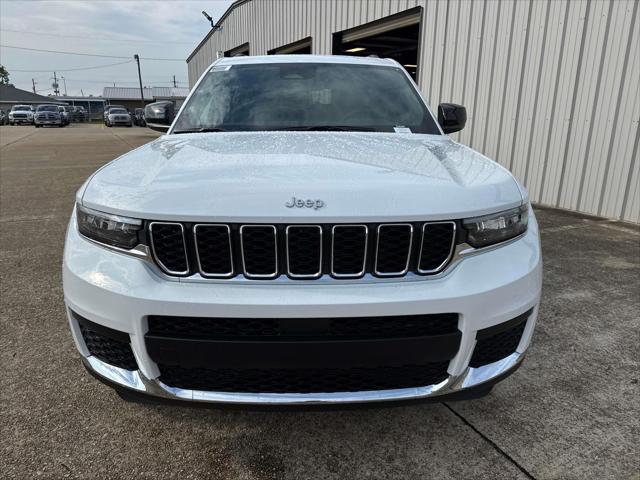 2025 Jeep Grand Cherokee GRAND CHEROKEE L LAREDO X 4X2