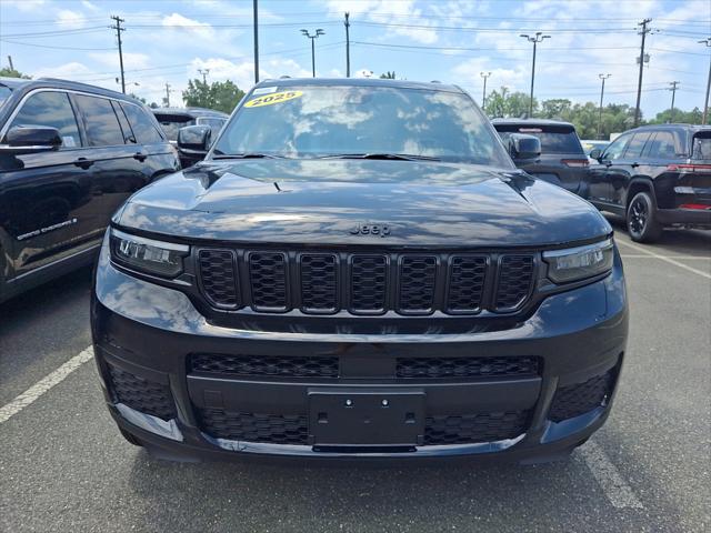2025 Jeep Grand Cherokee GRAND CHEROKEE L ALTITUDE X 4X4
