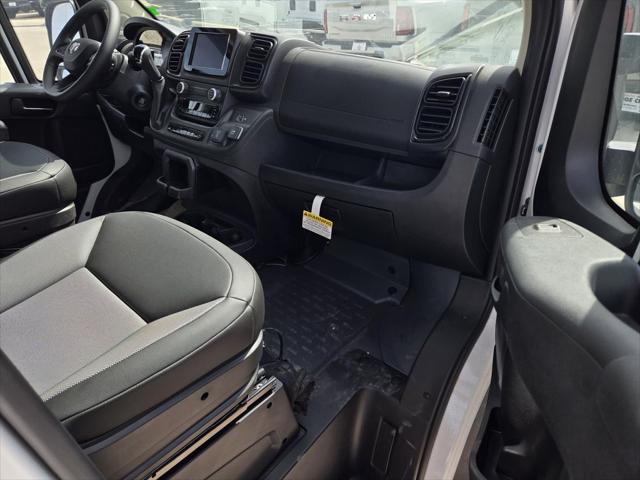 2025 Ram ProMaster Cargo Van Tradesman Super High Roof 159" WB EXT w/Pass Seat