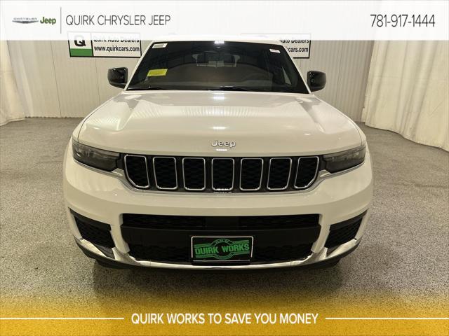 2025 Jeep Grand Cherokee GRAND CHEROKEE L LAREDO X 4X4