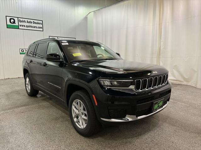 2025 Jeep Grand Cherokee GRAND CHEROKEE L LAREDO X 4X4