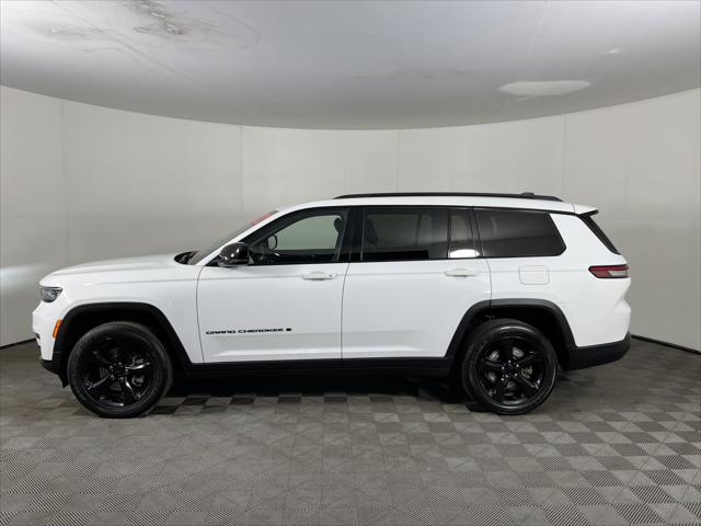 2022 Jeep Grand Cherokee L Altitude 4x4