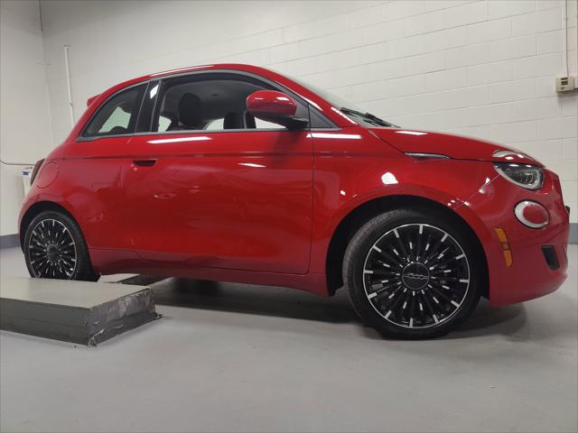 2024 Fiat 500e INSPI(RED) FWD