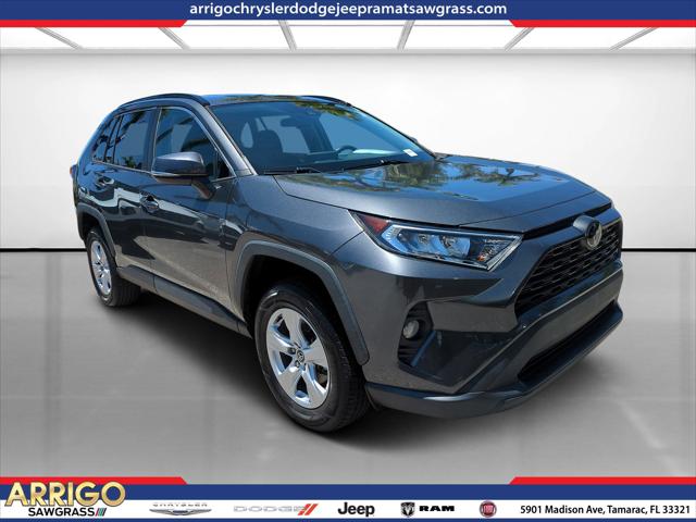 2020 Toyota RAV4 XLE